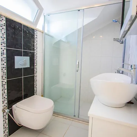 Hisarpark B Villa, Oezel Havuzlu, 费特希耶