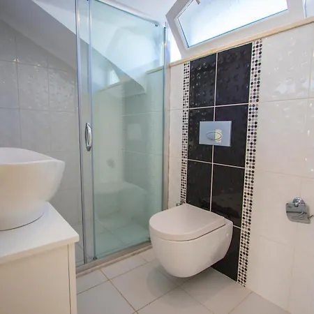 Hisarpark B Villa, Oezel Havuzlu, 费特希耶