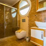 ヴィラ Hisarpark B Villa, Oezel Havuzlu,