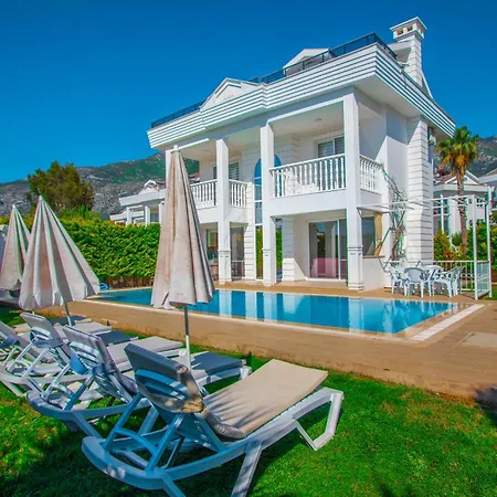 Hisarpark B Villa, Oezel Havuzlu, פאטהיה
